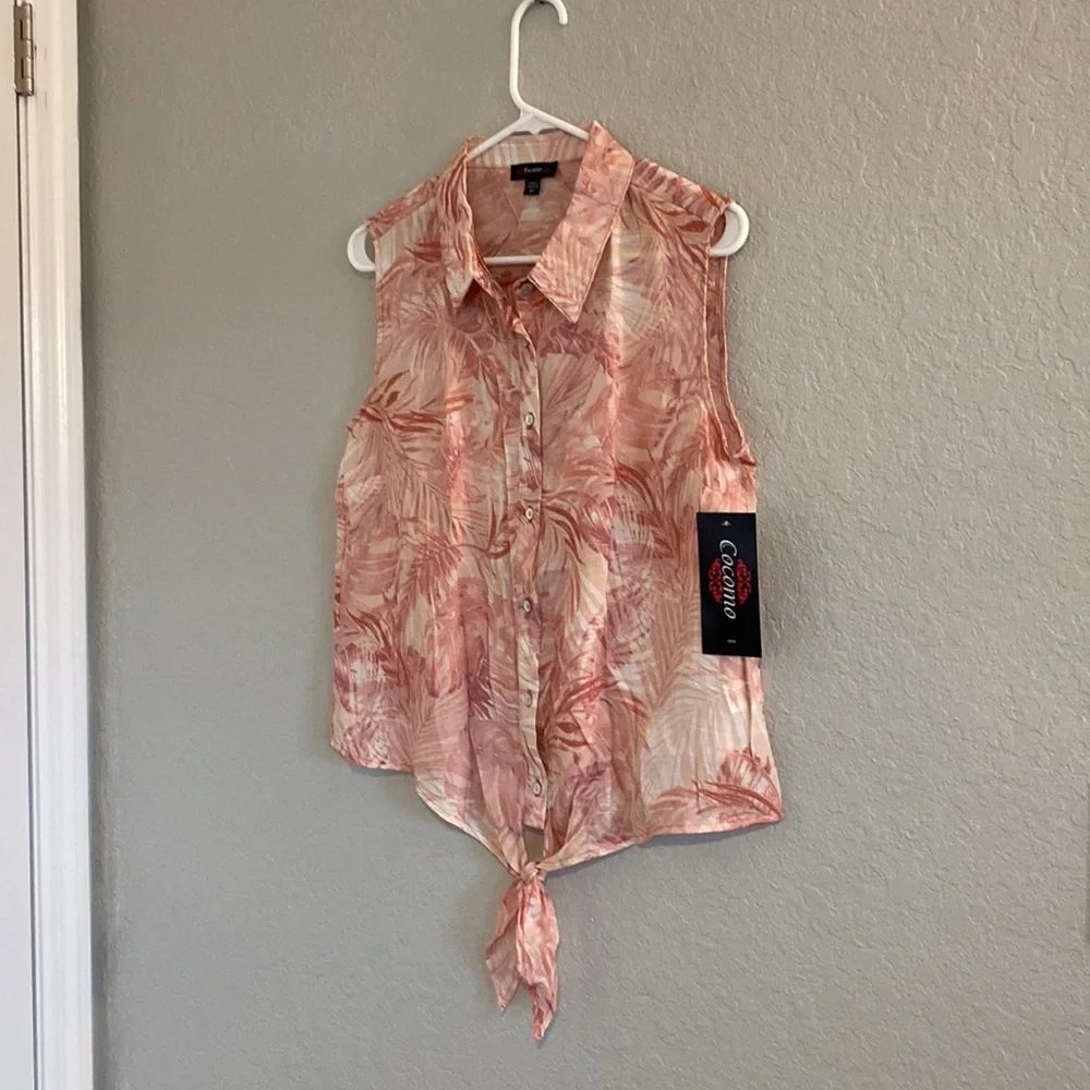 5. Light button down ❤️ - Picture 2 of 6